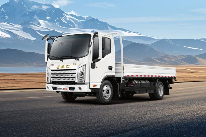 骏铃A3气体机：续航超600km，年省2万+！